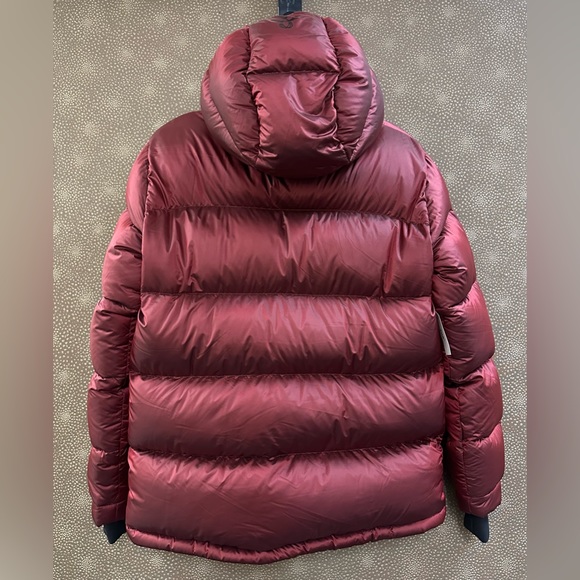 🔥🔥🔥NEW Aritzia Super Puff Down Coat Jacket - Picture 11 of 12